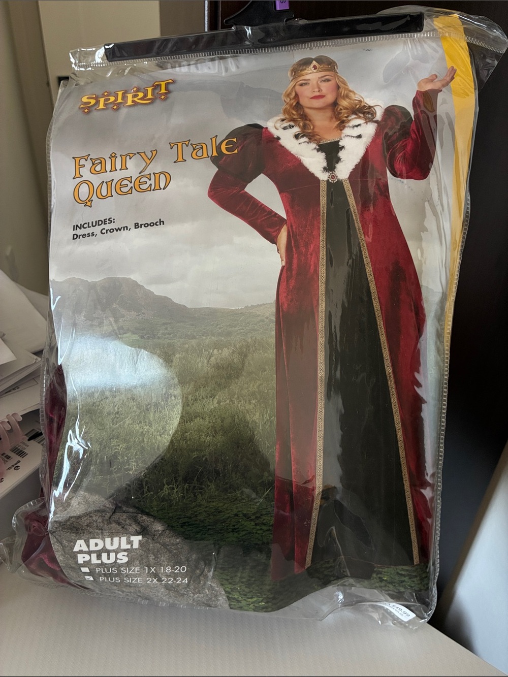 Spirit Fairy Tale Queen Costume - Burgundy, Black, White